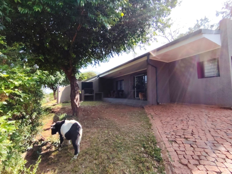 Commercial Property for Sale in Broederstroom North West